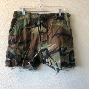 Cargo camo cutoff shorts